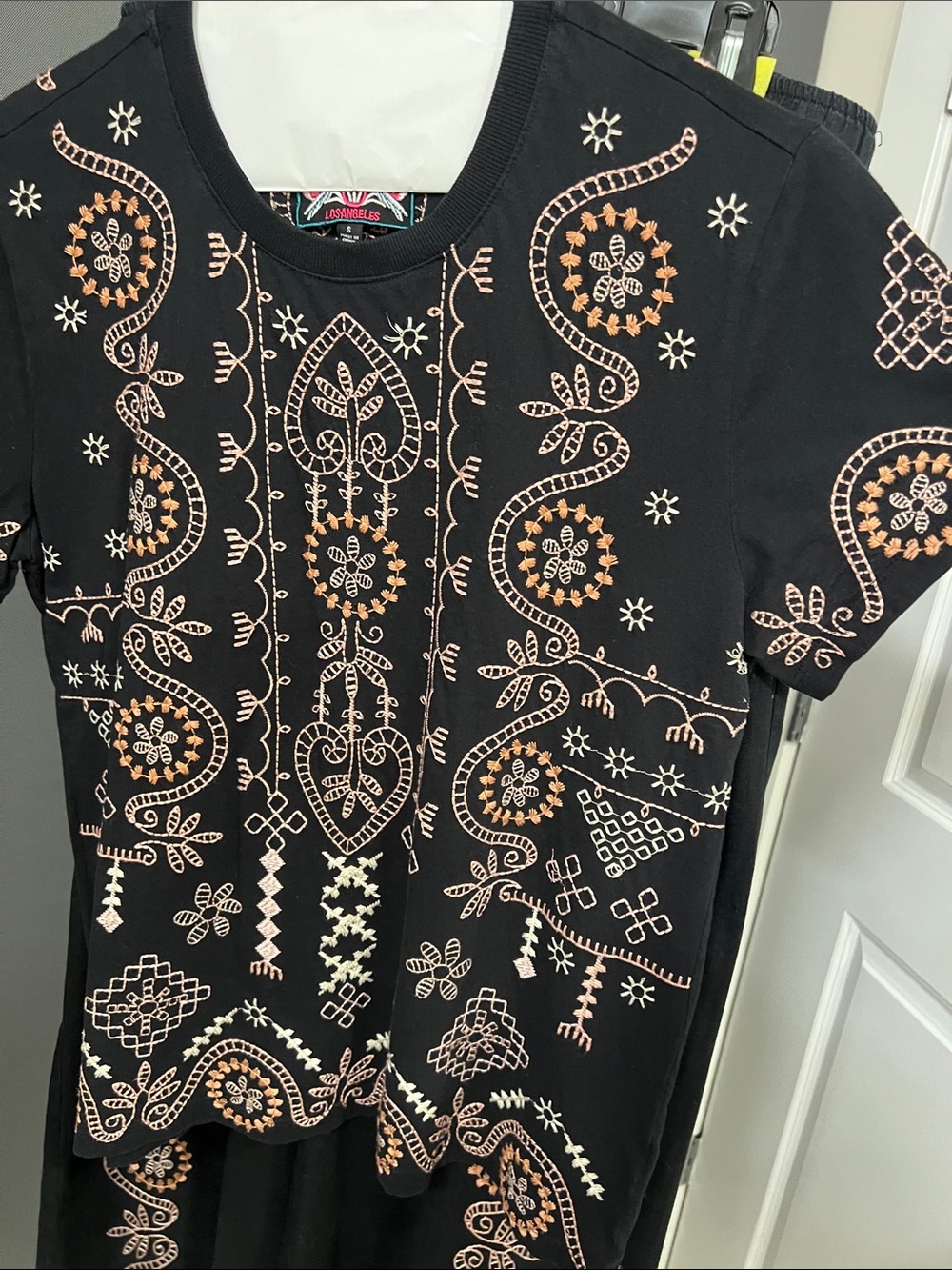 Johnny Was Black Ensemble with Peach Embroidery - Picture 6 of 9